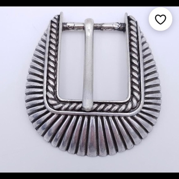 Belt buckle